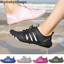صندل للجنسين أكوا أحذية الرجال أحذية ركض سريعة الجفاف في الهواء الطلق شبكية شبكية المياه أحذية شاطئ الأحذية الشاطئ 010423H