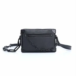 Druck 444 mit kontrastierendem Harzkettengürtel 80 Die Form ist exquisit Diese charmante Handtasche ist eckig und elegant270Q