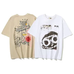 Tees Mens Designer T Shirt عارضة 2023 Summer Man Womens Tees Graffiti Print Sleeves Top Sell High Street Men Hip Hop Shirts