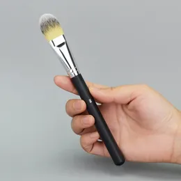 #190 Foundation Brush Flat Makeup Brushes Powder Brushes Wooden Handle