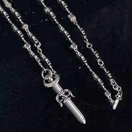 Модная подвесная ожерелье для колючки Биджо для мужчин и женщин Тенденция личность панк -кросс -стиль влюбленные
