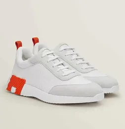 Mężczyźni swobodne buty światło Sole Runner Sneaker Druganie trampek siatka i sznurowane podeszwy bez poślizgu Outdoor Footwear EU38-46 Box Bag