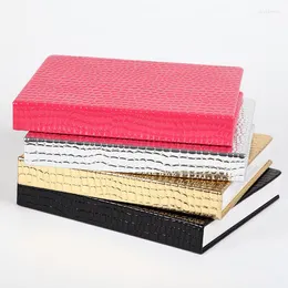 Nail Art Kit 2023 Color Card Showcase Book Shop Crea una scatola di selezione Kit di forniture di pezzi gratuiti per schede multicolori