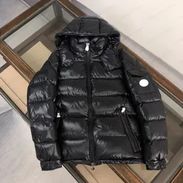 Piumini da uomo di lusso Piumini con NFC Designer da donna Imbottito Capispalla con cappuccio Parka Distintivo ricamato Giù Giacca a vento Abbigliamento spesso Casual