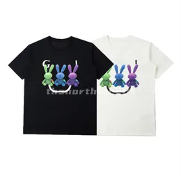 Luksusowa marka odzieżowa męska koszulka trzy małe króliki list drukuj letnia koszulka z krótkim rękawem wokół szyi luźna koszulka top na co dzień czarna morela