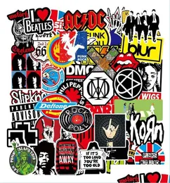 Autostickers 100pcslot Retro Band Rock Sticker Music Graffiti JDM Stickers naar DIY Guitar Motorcycle Laptop Lage Skateboard CAR SN3036587