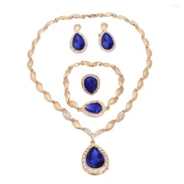 Brincos de colar Conjunto de pulseiras luxuosas da moda durável jóias de cristal falso para aniversário