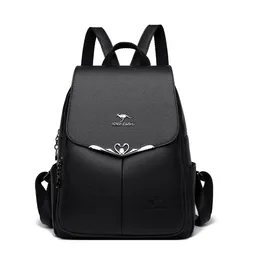 Torby szkolne luksusowy projektant mody plecak dla kobiet pu skóra kobieta duża pojemność Podróż Bagpack Laptop 230106