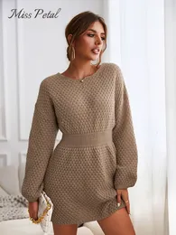 Herrtröjor Miss Petal Honeycomb Knit Brown Dress Woman Casual Long Sleeve 2023 Autumn Winter Pullovers Ytterkläder 230105