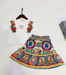 여자 아기 의류 세트 여름 꽃 드레스 흰색 tshirtskirt 디자이너 키드 부티크 의류 세트 전체 90150 cm 선박 8709606
