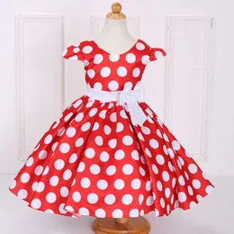 Flickans klänningar 2020 Summer Kids Dresses For Girls Children Dots Print Bow Baby Birthday Wedding Party Princess Dress For 1 2 4 5 6 7 8 Years T230106