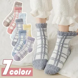 Men's Socks Women Plaid H Winter Sleeping House Bed Hut