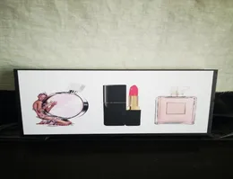 3'ü 1 Makyaj Parfüm Hediye Seti Şansını Kadın Kuzusu Kişisi Koleksiyonu Mat Rujlar Kozmetik Topluluğu De Maquillage Parfum Kits4563641