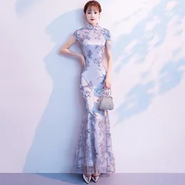 エスニック服グレーウェディングパーティーチョンサムオリエンタルイブニングドレス中国の伝統女性エレガントなQIPAOセクシーレースロングローブレトロ