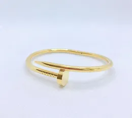 18K Gold Unh Nail Bracelet Designer feminino Bangle Classic Charm Girl Dia dos Namorados LOVE Presente 316L Titanium Jewelry4634696