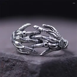 Cluster Rings Uglyless Real S925 Thai Silver Hip-hop Ghost Hands Ring For Men Cool Personalized Steam Punk Open Rock Hollow Jewelry