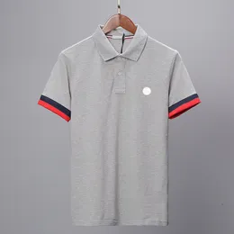 디자이너 남성 BASISC 비즈니스 폴로 T 셔츠 셔츠 패션 프랑스 브랜드 남자 티셔츠 자수 완장 강조 편지 배지 폴로 셔츠 반바지 크기 M-XXL
