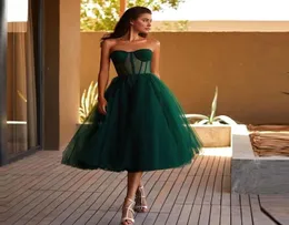 2021 Tulle Green Simple A Line Short Prom Dresses Sweetheart ShuteSet Top Tea Length Length Opporial Party Barty Robe de Soiree Customi9356108