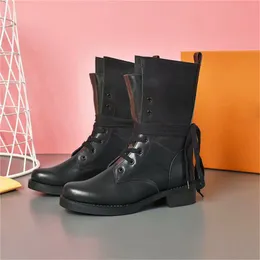 Женские дизайнерские дизайнерские ботинки Metropolis Flat Ranger сочетают в себе гладкую кожу и тренас и лодыжку, женщина, шнурная кожа, размер зимних кроссовок 35-41