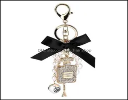 Keychains Fashion Accessories Creative Handmade Diy Diamond per flaska Alloy Bow Pearl Luxury Keychain Pures Charm Pendant YS068 9571831