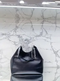 Luxuries Designer Women Bag 2023ファッションハンドバッグワンショルダーバッグブラッククロスボディバッグトート財布冬のトレンドマッチ