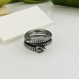 G-Buchstabe, modischer Designer-Ring für Männer und Frauen, Unisex-Ringe für Männer und Frauen, Silberschmuck, Geschenke, Accessoires, 19 Farben