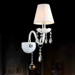Ljuskronor modern kristalllampa badrum fixturer hembelysning sconce för sovrumskåpslampa led inomhus vägglampor 0109