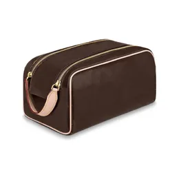 Dopp Kit 28cm Designer Toiletry Bag Woman Extra Large In 3 Colors Wash Bag Lady Make Up Cosmetic Cases Pochette Accessoires Double zippy Toilet Pouch