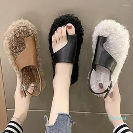 Sandalet 2023 Moda Kadınlar Düz Kuzu Peluş Çok Yönlü Set-Toe Toka Dış Aşınma Ayakkabıları
