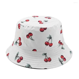 Berets 2023 Sommer Eimer Hut Doppelseitige Outdoor Angeln Kappe Frauen Männer Sonnenschutz Hüte Unisex Cartoon Kirsche Drucken Panama Caps bob