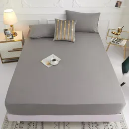 Sayfalar Ürünü Setler 1 PC Polyester Katı Tabaka Yatak Kapağı Elastik Bant Yatak Sayfası ile Dört Köşeyi (Sipariş Kılıfları Gerekir)