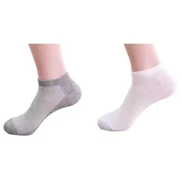 Herrstrumpor eng￥ngsresor g￥r p￥ aff￤rsresa Pure Cotton Simple Black White Grey Women Socks mode Stora kvantitet 30 par i en v￤ska strumpor topp