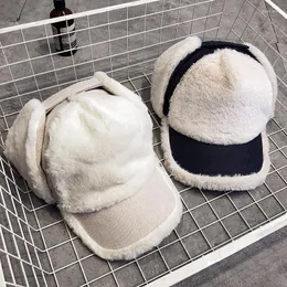 Caps de bola Mulheres Cap de beisebol de inverno Pluxh engross Hat Fashion Moda de esqui romântico unissex Chapéus ajustáveis ​​ao ar livre