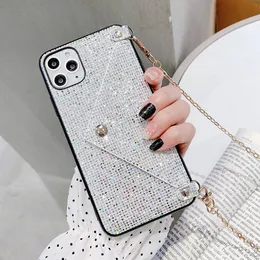 Yezhou2 Designer携帯電話のキラキラ電話ケースHuawei P30 Pro 40 Mate 30 Pro Luxury Sopecury Card-Insting Wallet Crossbody Lanyard New Apple 13保護カバー