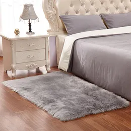 Dywany luksusowe miękkie miękkie sztuczne owczelne dywaniki futra do sypialni nocna mała mata podłogowa jedwabista pluszowa sofa okładka siedziska kudłaty tj3403