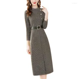 Casual Dresses Spring Autumn Long Sleeve Elegant Dress Vintage Slim Plaid A-line Office Ladies Split Package Hips Sashes Vestidos 3XL Q125
