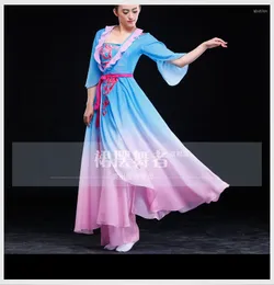 ステージウェア中国のクラシックダンスコスチュームブルーピンクグラディエントメスナショナルドラムフェアリー神話パフォーマンス服
