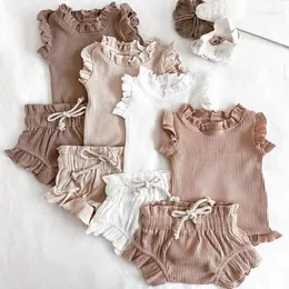 Giyim setleri 2023 yaz ve sonbahar sargı kıyafetleri bebek kız tulum kolsuz elastik çukur şerit üçgen romper takım elbise