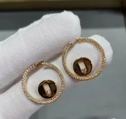 Charm Women Lucky Move Side Stones Earring French V Gold Jewelry For Lady Dancing Zircon Moving Earring Geometric Round Coin Shape 2023 Design