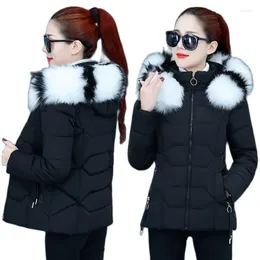 Kadın Trençkotları Kadınlar Kısa Yastıklı Ceket 2023 Winter Style Küçük Pamuk Parkas Kadın Kalın Sıcak Ceket Bayanlar