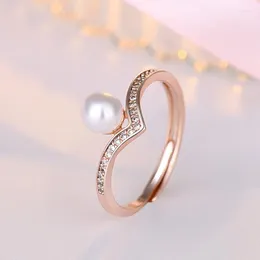 Cluster Ringe 2023 Silber Einfache Mode Perle V-förmige Feine Reihe Diamant Verstellbarer Ring Süßes Temperament Frauen Verlobungsschmuck