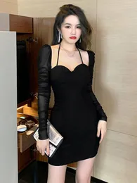 Sukienki swobodne 2023 Spring moda seksowna sukienka kobieta bandaż koronka w górę siatkowym rękawem bodycon folds bez pleców mini femme impreza