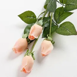 Kwiaty dekoracyjne 10pcs Poczuj kwiat róży kremu nawilżające sztuczne na domowe bukiet imprezowy