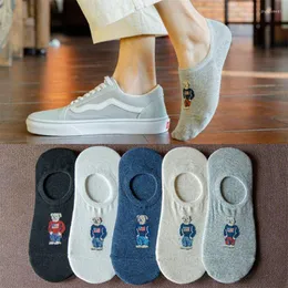 Women Socks 5pairs/Lot Fashion Men Poit Non-slip غير مرئي من القطن السيليكون كاحل الكاحل الكرتون دب الصيف الخريف