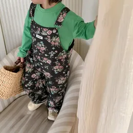 Set di abbigliamento 4490c Bambini abiti da ping salta 2023 pantaloni da ragazza della Corea primaverile