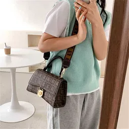 Bolsas de grife 55% de desconto em vendas bolsa de luxo primavera belas mulheres hardware simples hardware