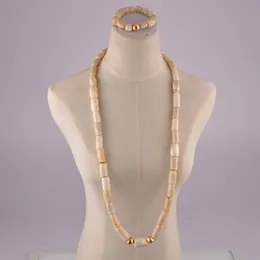 Brincos colar de colar clássico de colar africano conjunto de corais longos brancos para homens e mulheres jóias de casamento nigeriano 230110