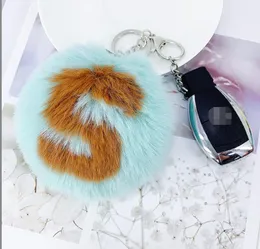 Keychains Lanyards 26 Alfabet Key Rings Artificial Rabbit Päls Ball Pendant Soft and Plush Pompom Letters KeyFobs Jewelry Drop Del Dhpmh