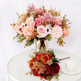 Kwiaty dekoracyjne sztuczna róża lawenda hortensja stokrotka jesna hybrydowa hybrydowa bukiet na dom ślub świąteczny