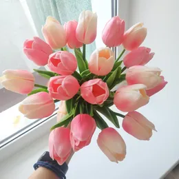 Dried Flowers 10ps 5pcs Tulip Artificial Flower White PU Real Touch for Home Decoration Fake Tulips Latex Bouquet Wedding Garden Decor 230111